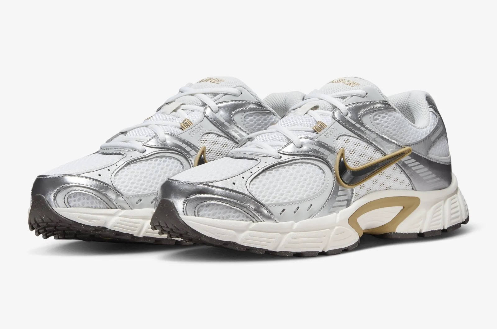 Nike V5 RNR Parachute Beige | Budget Friendly Running Trainer