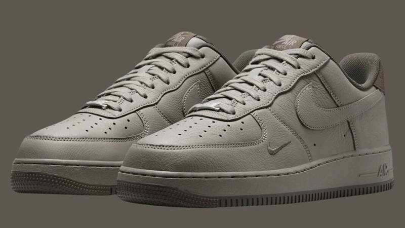 Nike Air Force 1 Low Light Army | HM9483-300 | The Sole Supplier