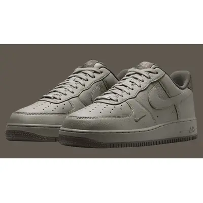Nike Air Force 1 Low Light Army HM9483-300 front