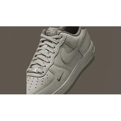 Nike Air Force 1 Low Light Army HM9483-300 tongue