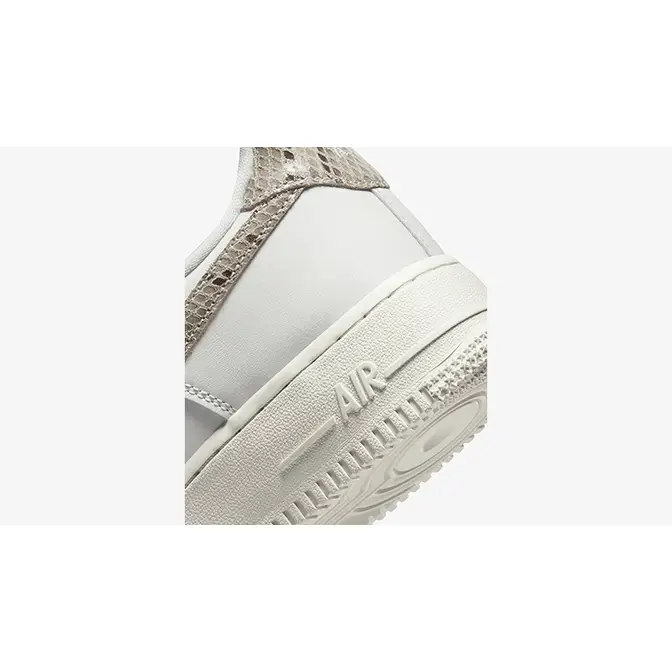 Nike Air Force 1 Low Snakeskin Sail heel