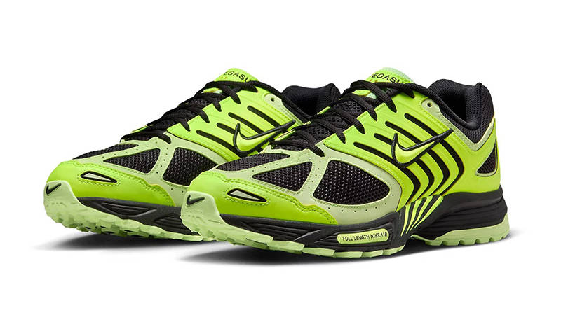 Nike Air Pegasus 2K5 Black Volt HQ5403-700 front