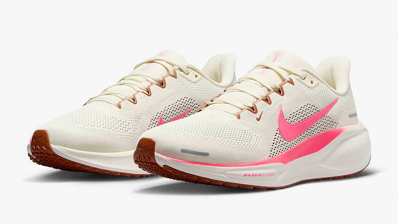 nike pegasus hot punch