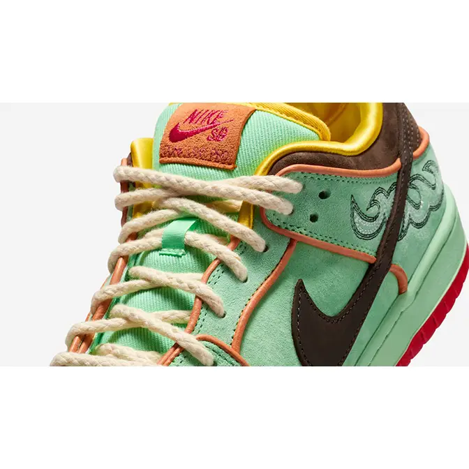 Nike SB Dunk Low Pro  