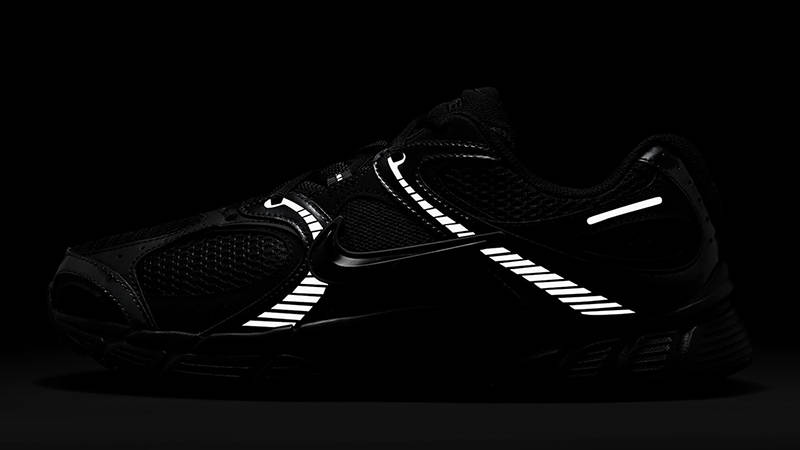 Nike V5 RNR Black Anthracite HJ5228-001 in dark