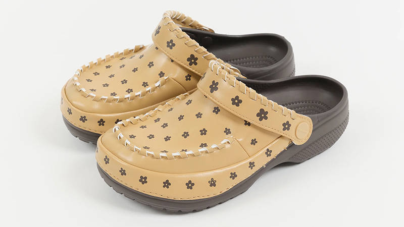 Story mfg x Crocs Classic Clog Floral front