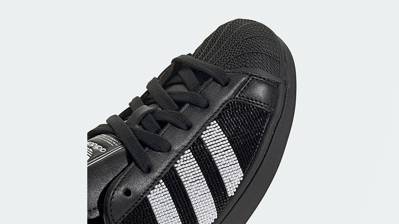 adidas Superstar Black Beaded JH7098 toe
