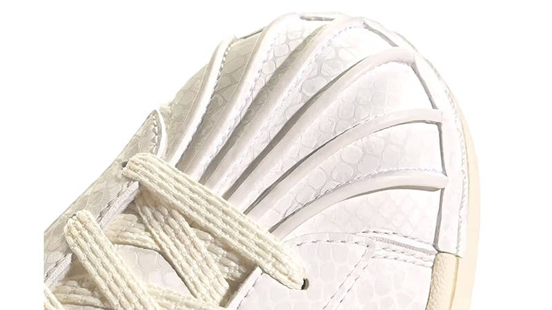 adidas Superstar Year of the Snake White Black JR8036 toe