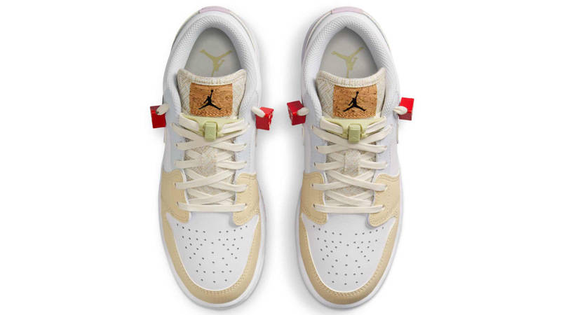 Air Jordan 1 Low GS Mushroom Middle