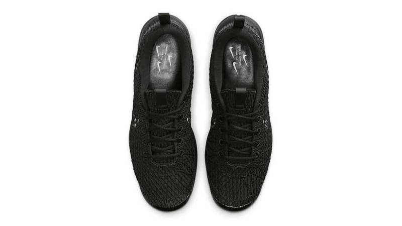 COMME des GARONS HOMME PLUS x Nike Air Rejuven8 Black White middle