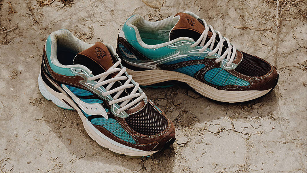 Footpatrol x Saucony ProGrid Omni 9 Blue S70923-1 Top