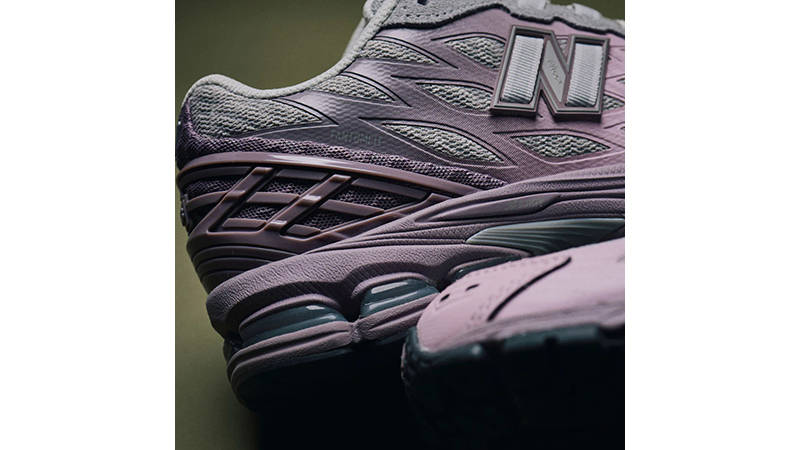 New Balance 1906 Ice Wine Mid Century Pink U1906WFA feature heel