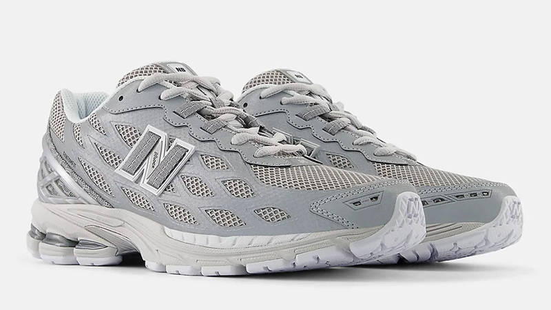 New Balance 1906W Silver Metallic U1906WFE front