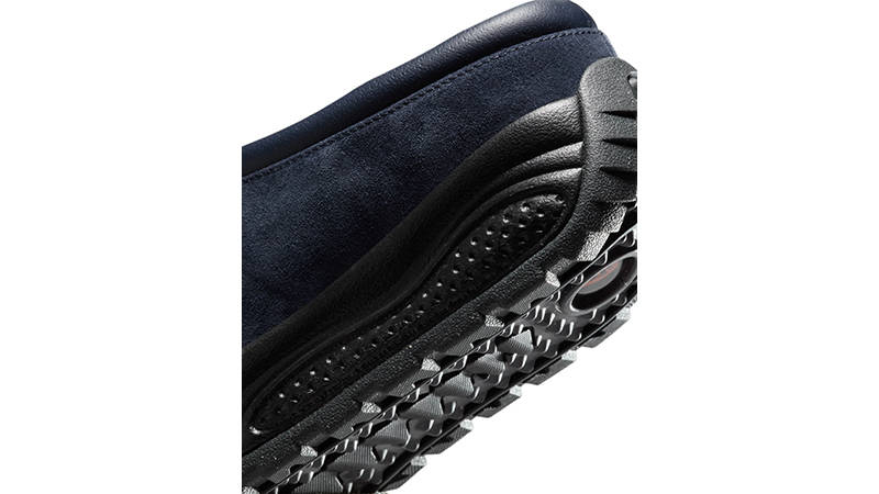 Nike ACG Rufus Debuts Midnight Navy FV2923-400 heel