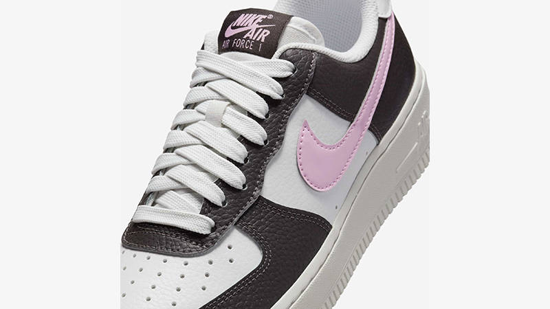Nike Air Force 1 Pink Foam Ash IB7696-100 swoosh