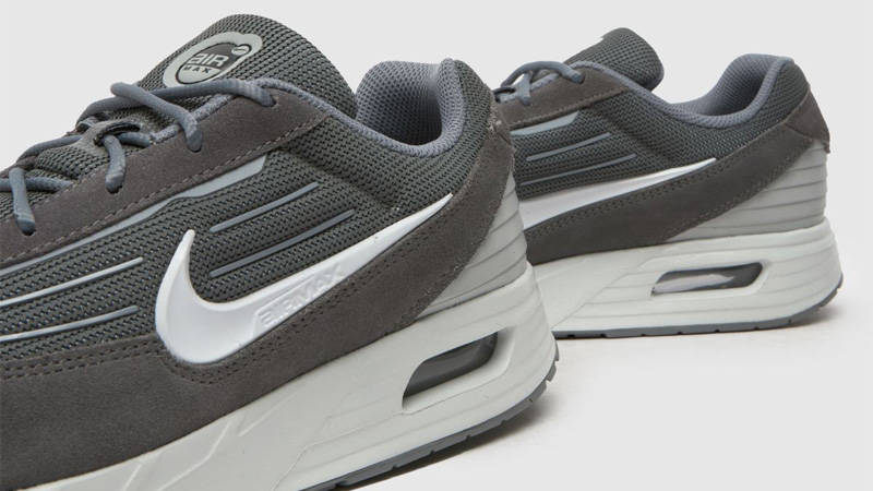 Nike Air Max Verse Grey White Side