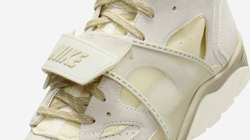 nike huarache gripp sail