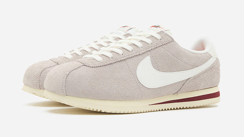 Nike Cortez SE Suede Sail Dark Team Red HF3142-001 front