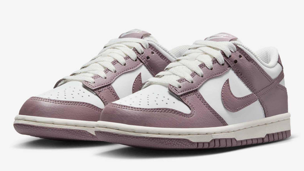 Nike Dunk Low GS Taupe Grey Front