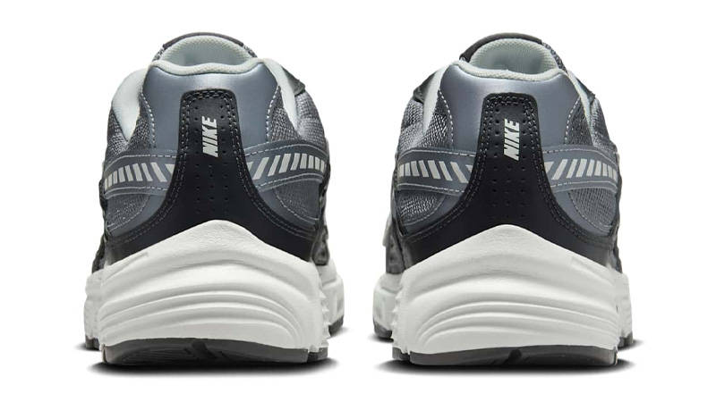 Nike Initiator Anthracite Smoke Grey Back