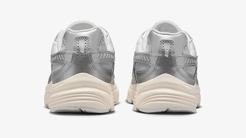 Nike Initiator Vast Grey Metallic Silver IB4483-078 back