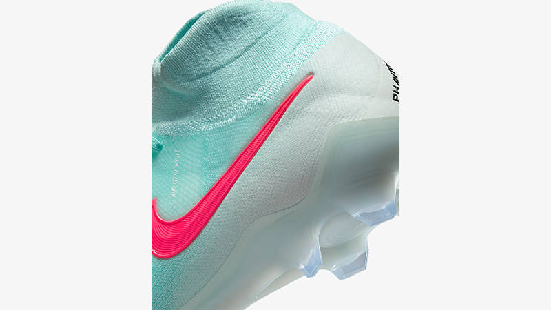 Nike Phantom Luna 2 Elite FG High-Top Football Boot Mint FJ2572-300 heel
