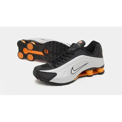 Nike Shox R4 Bright Mandarin HQ1988-003 side