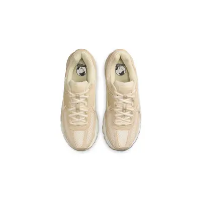 Nike Zoom Vomero 5 Beach HQ0458-200 Top