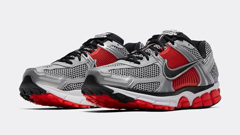 Nike Zoom Vomero 5 Metallic Silver Red FJ4151-005 front