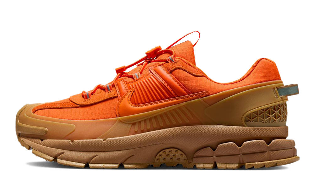 Nike Zoom Vomero 5 Roam Safety Orange