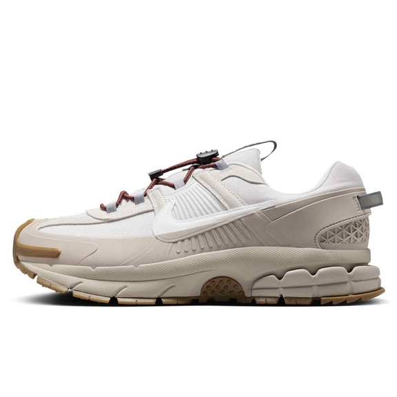 Nike Zoom Vomero Roam College Grey Gum