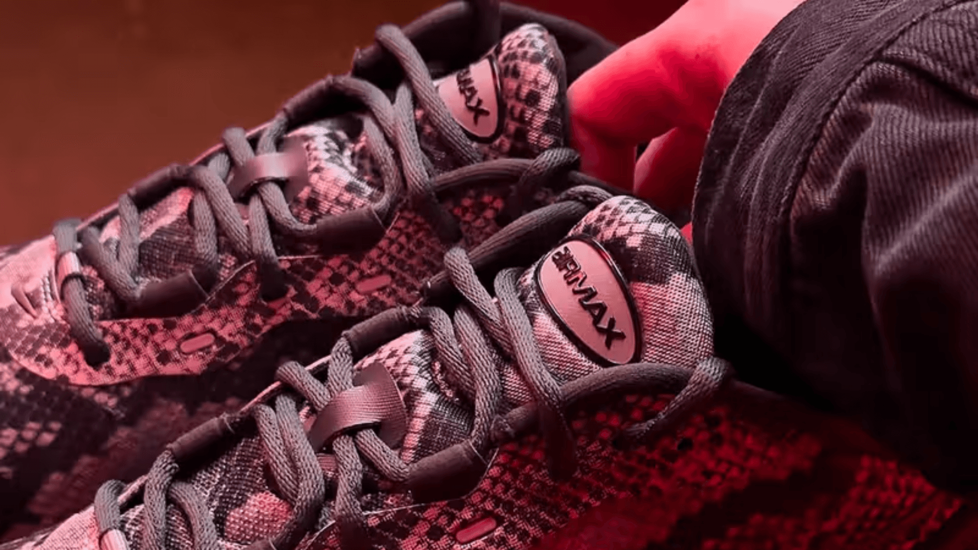 Nike Air Max Dn8 Snakeskin