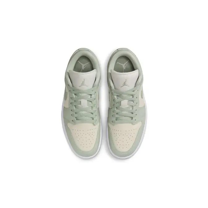 Air Jordan 1 Low Seafoam Sail Middle