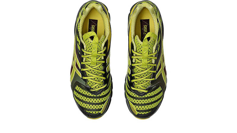 ASICS UB9-S Gel-DS Trainer 14 Dark Mustard 1203A606-750 middle