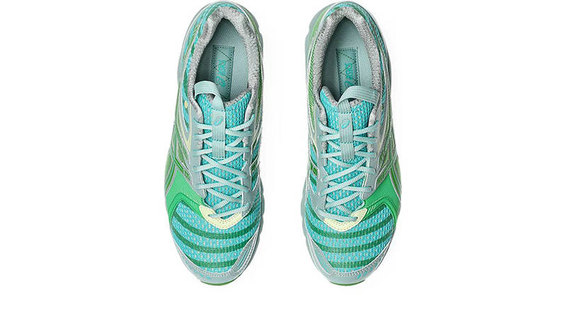 ASICS UB9-S Gel-DS Trainer 14 Waterfall 1203A606-300 middle