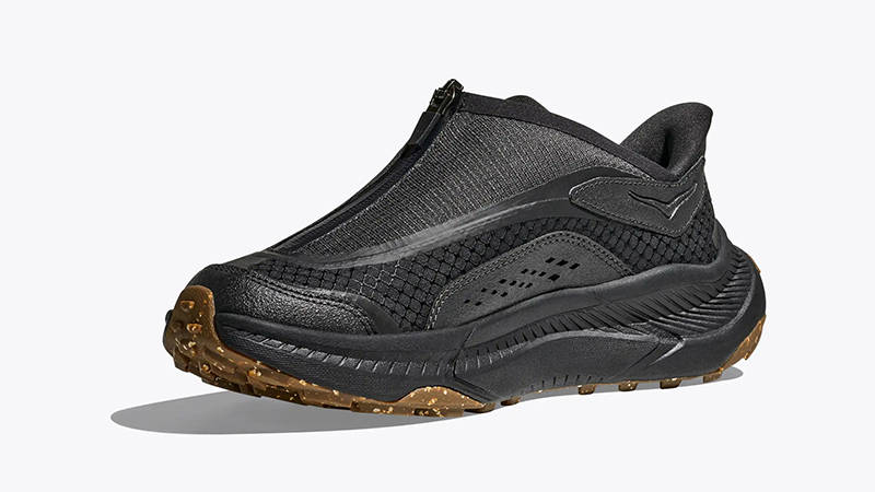 HOKA Project Transport Carbon Black 1162850-CRBN front