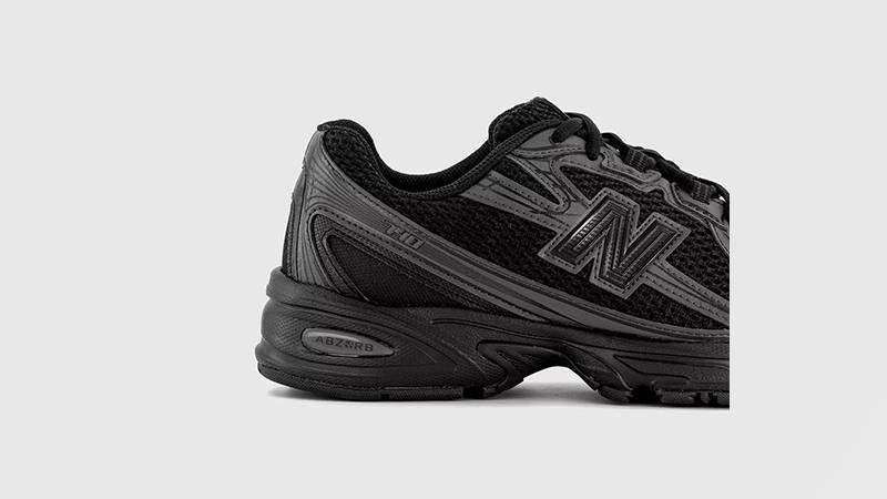 New Balance 740 Black U740BO2 heel