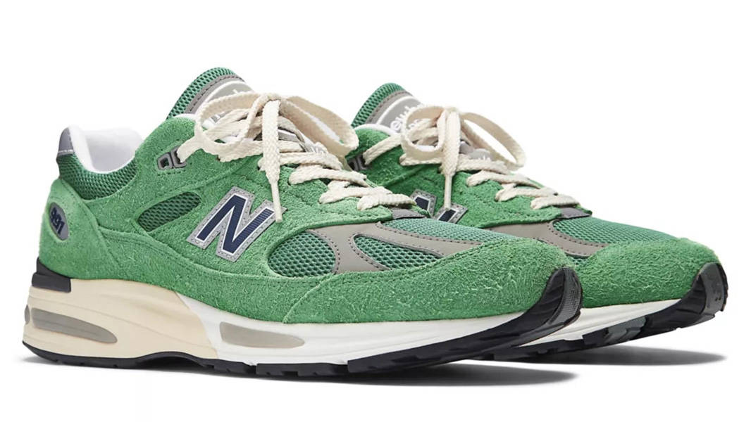 New Balance 991v2 Grounded Pastels Mineral Green Front