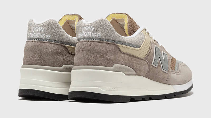 New Balance 997 MiUSA Mushroom Mirage back
