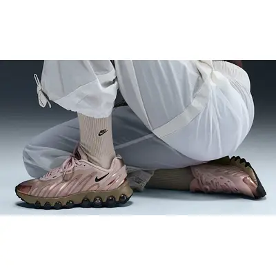Nike Air Max DN8 Rose Gold HF5509-900 on foot