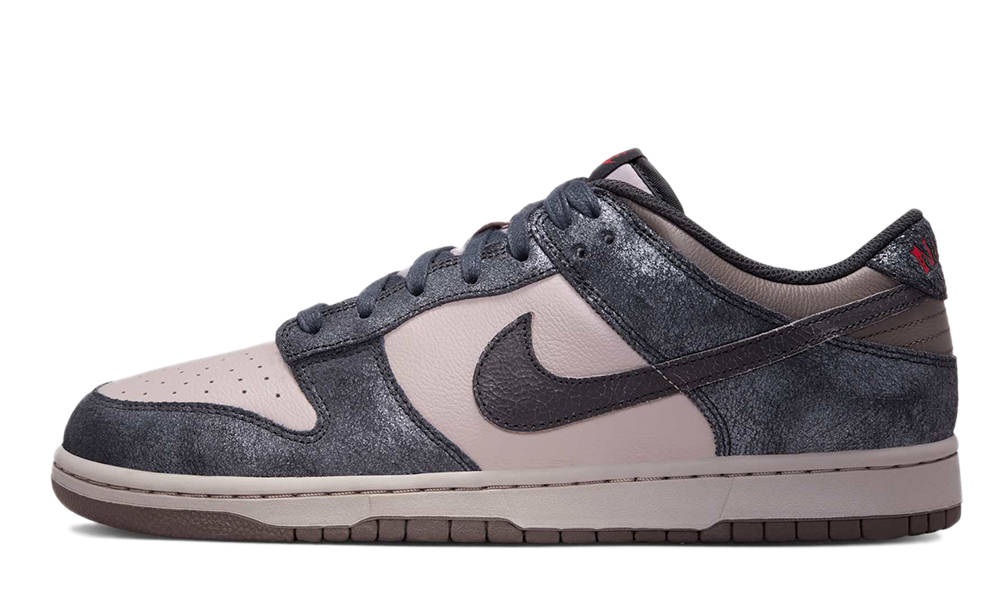 Nike Dunk Low NYC CBGB