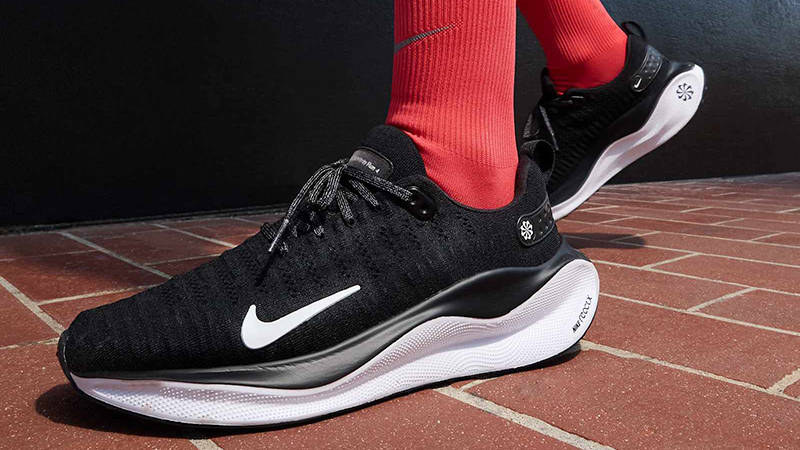 Nike InfinityRN 4 Black White DR2670-001 on foot