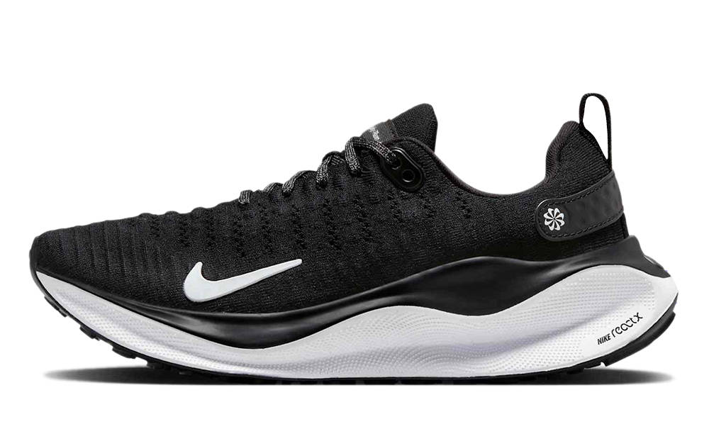 nike rebel react trainers