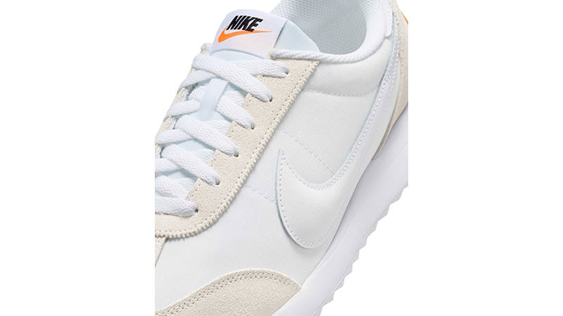 Nike Pacific White Light Brown HM4771-103 swoosh