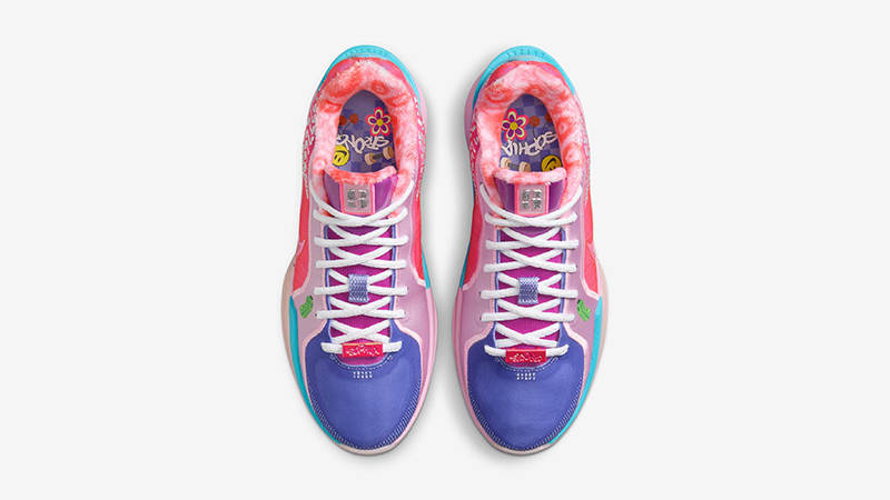 Nike Sabrina 2 Doernbecher Sophia IB6103-920 middle