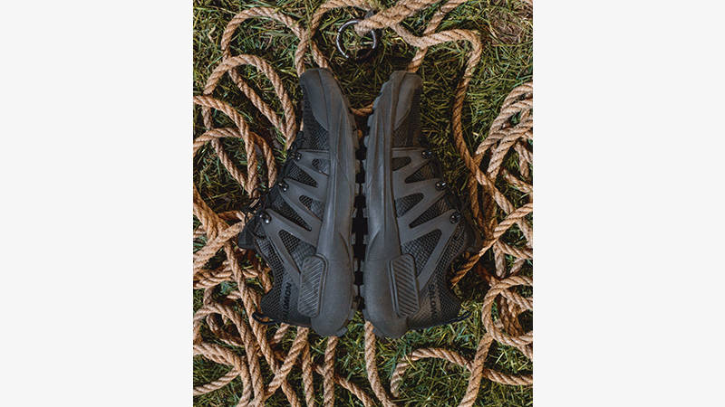 Salomon Genesis Advanced Black L47726500 from top