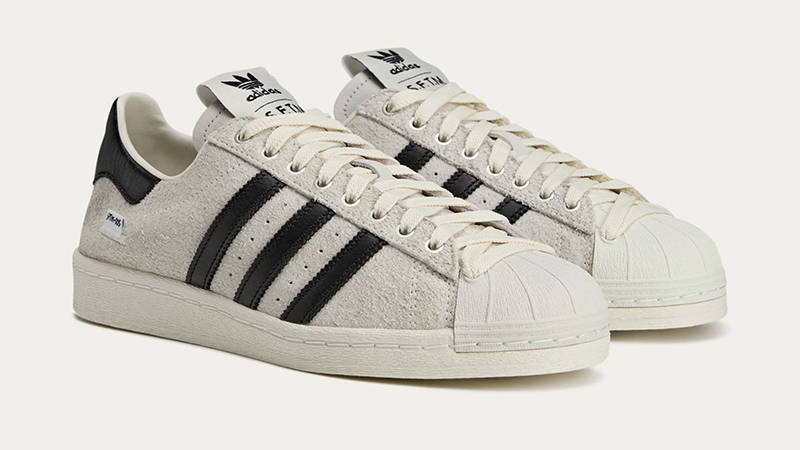 靴 song for the mute adidas Superstar BK 27 Song For The Mute x adidas Superstar 82 White Black | The Sole