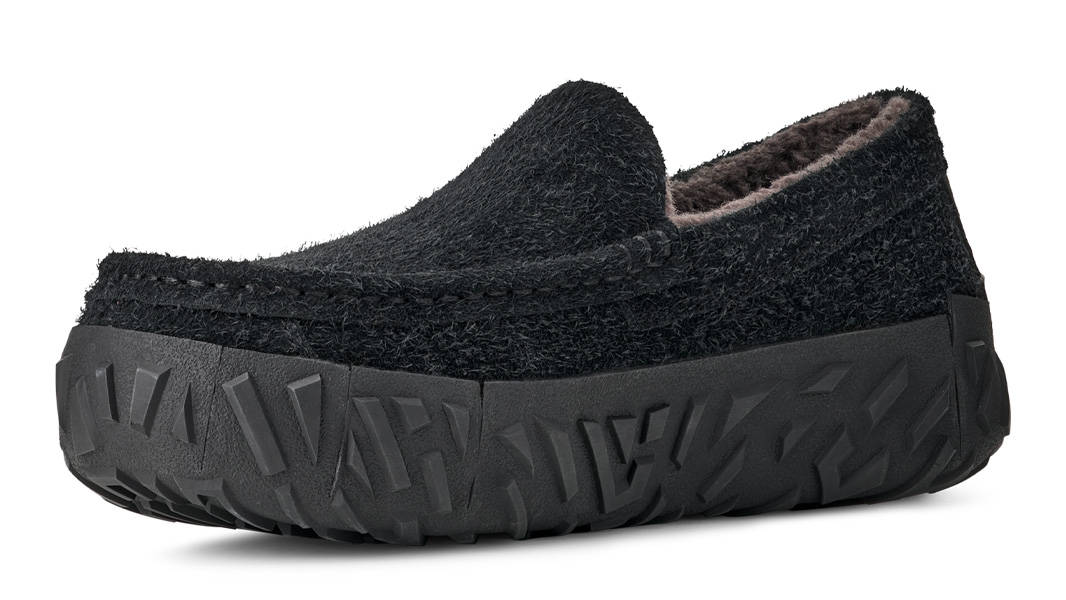 UGG Ascot Vibram Wrap Tech Black Front