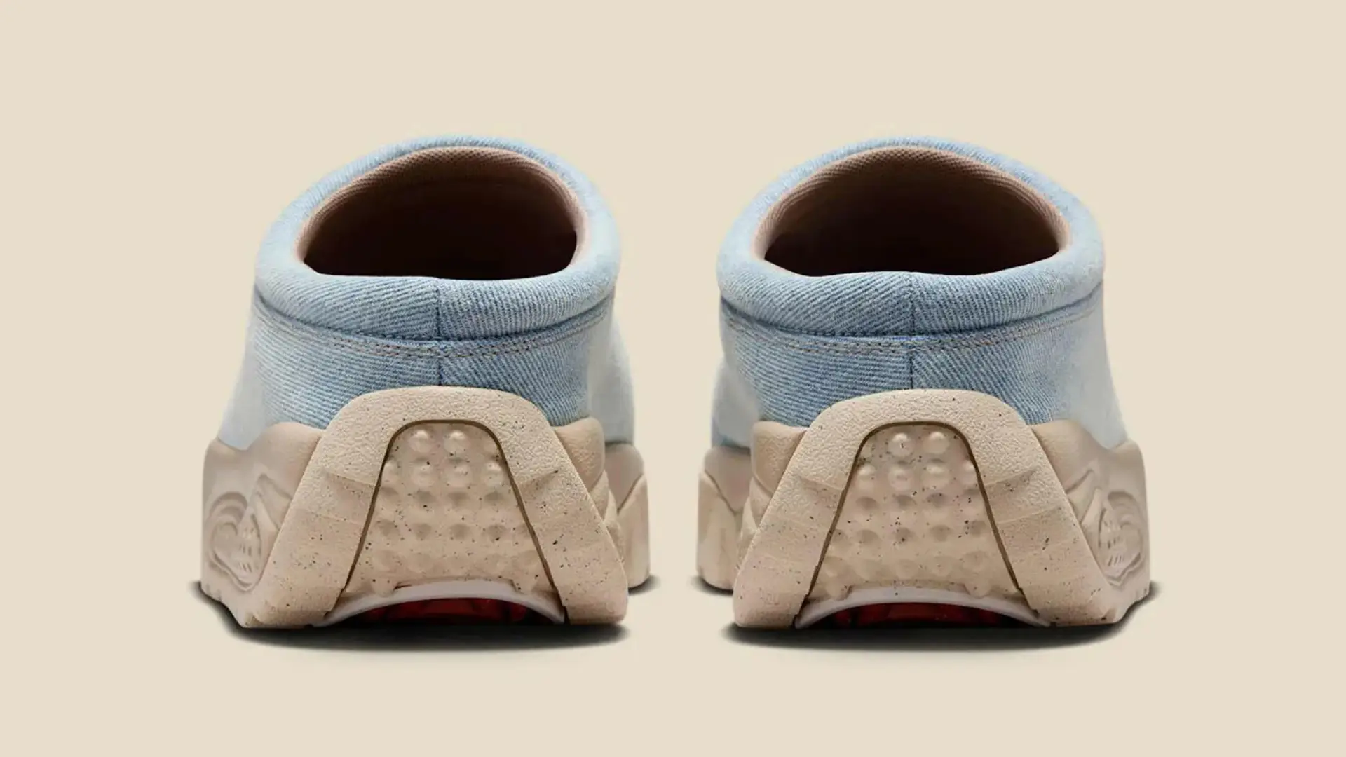 NIKE ACG ☆ Rufus ‘Denim Turquoise’ Nike's ACG Rufus Appears in Seasonal 'Denim Turquoise