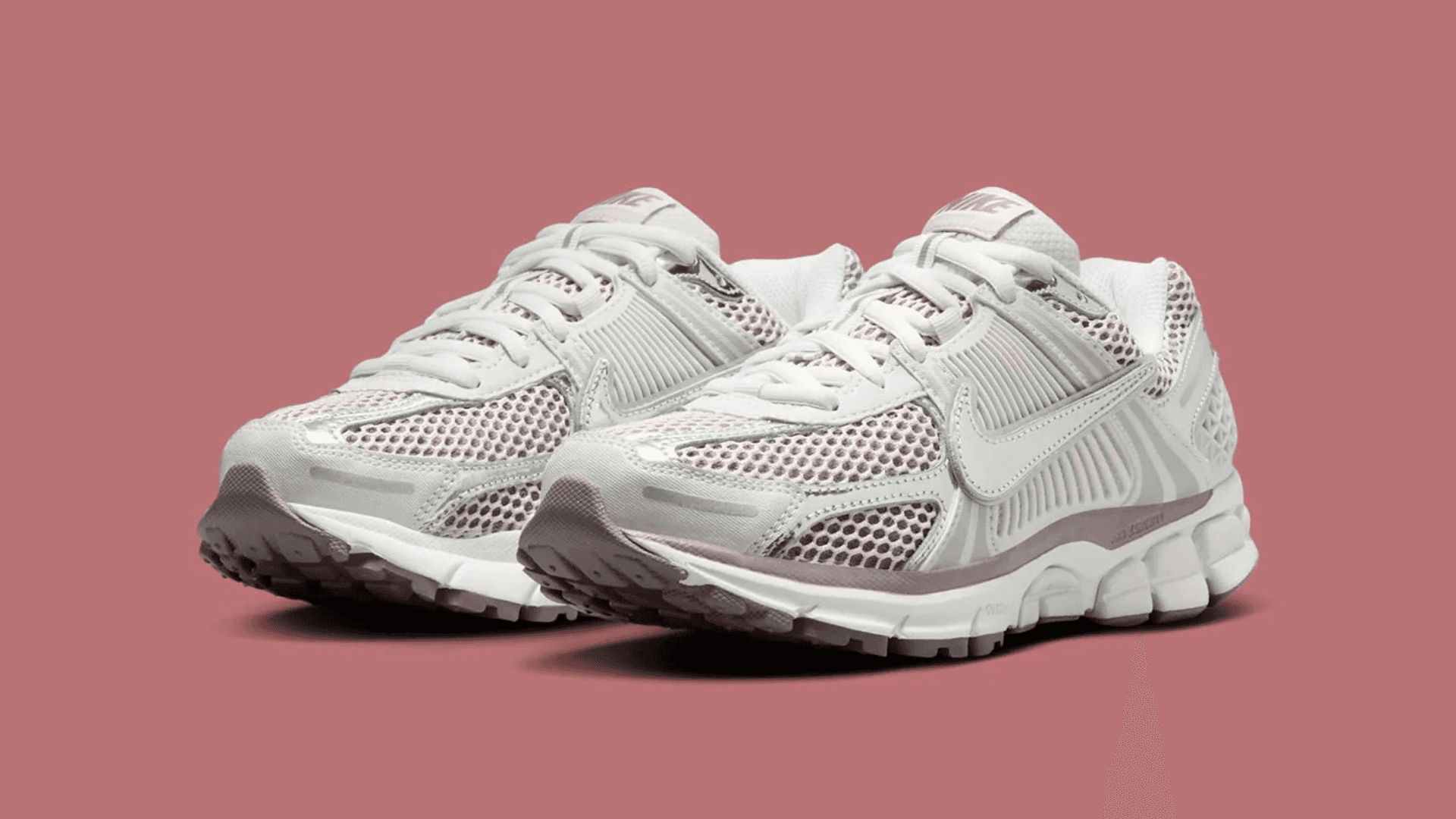 Nike’s Bringing a Platinum Violet Variant to the Zoom Vomero 5 “Chrome” Pack